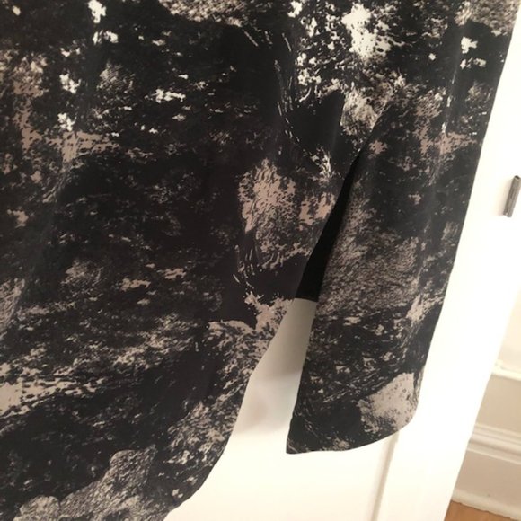 Aritzia Babaton Hopkins Blouse - Picture 3 of 5